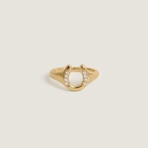 Kinn studio horseshoe diamond ring